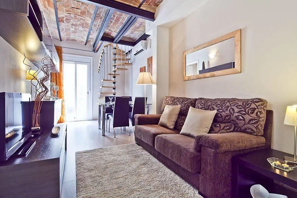 Montserrat Apartment Barcelona 3*,